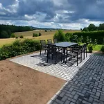 בית נופש Haus Im Igelweg *