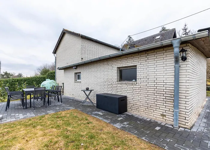 Haus Im Igelweg * باد مونستريفل